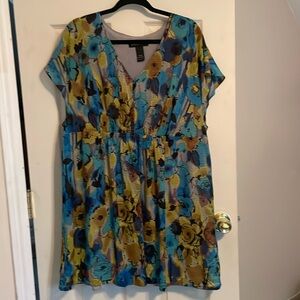 Lane Bryant floral v neck tunic